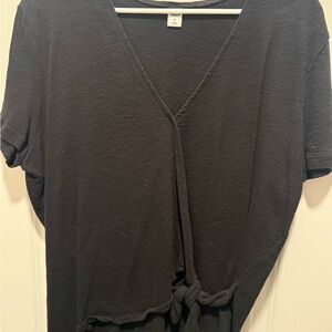 Old Navy Black Short Sleeve Tie-Front Top